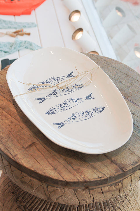 Porcelain Fish dish plate 2 sizes